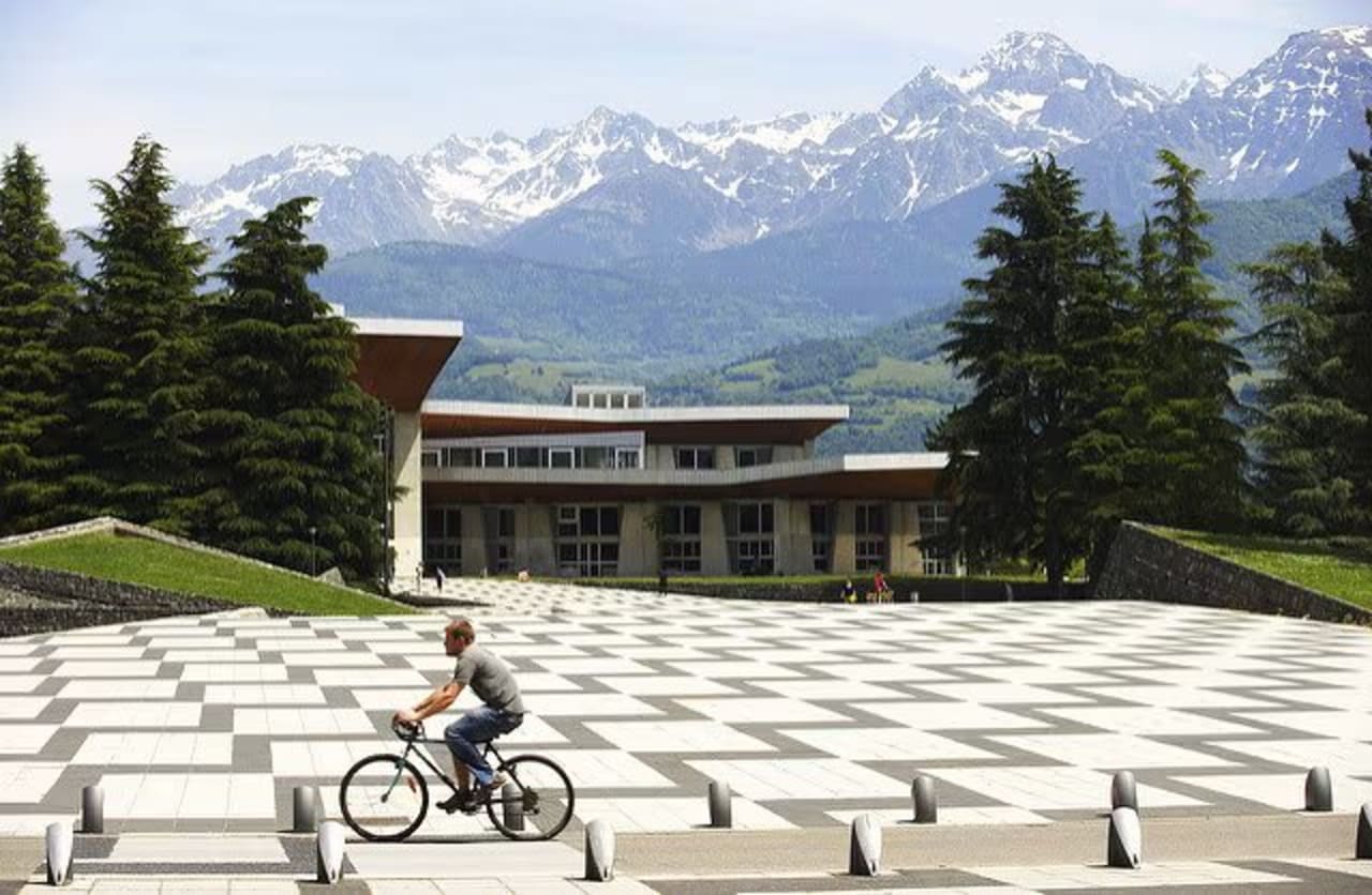 Sciences Po Grenoble - UGA